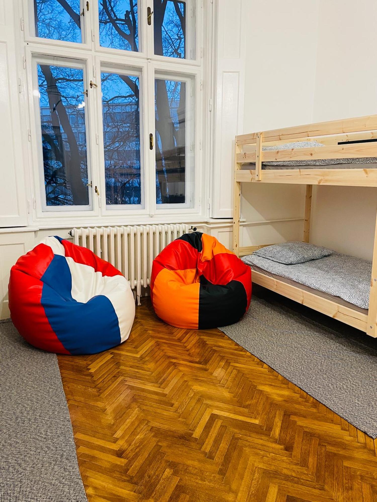 Hostel Green World 诺威萨 外观 照片