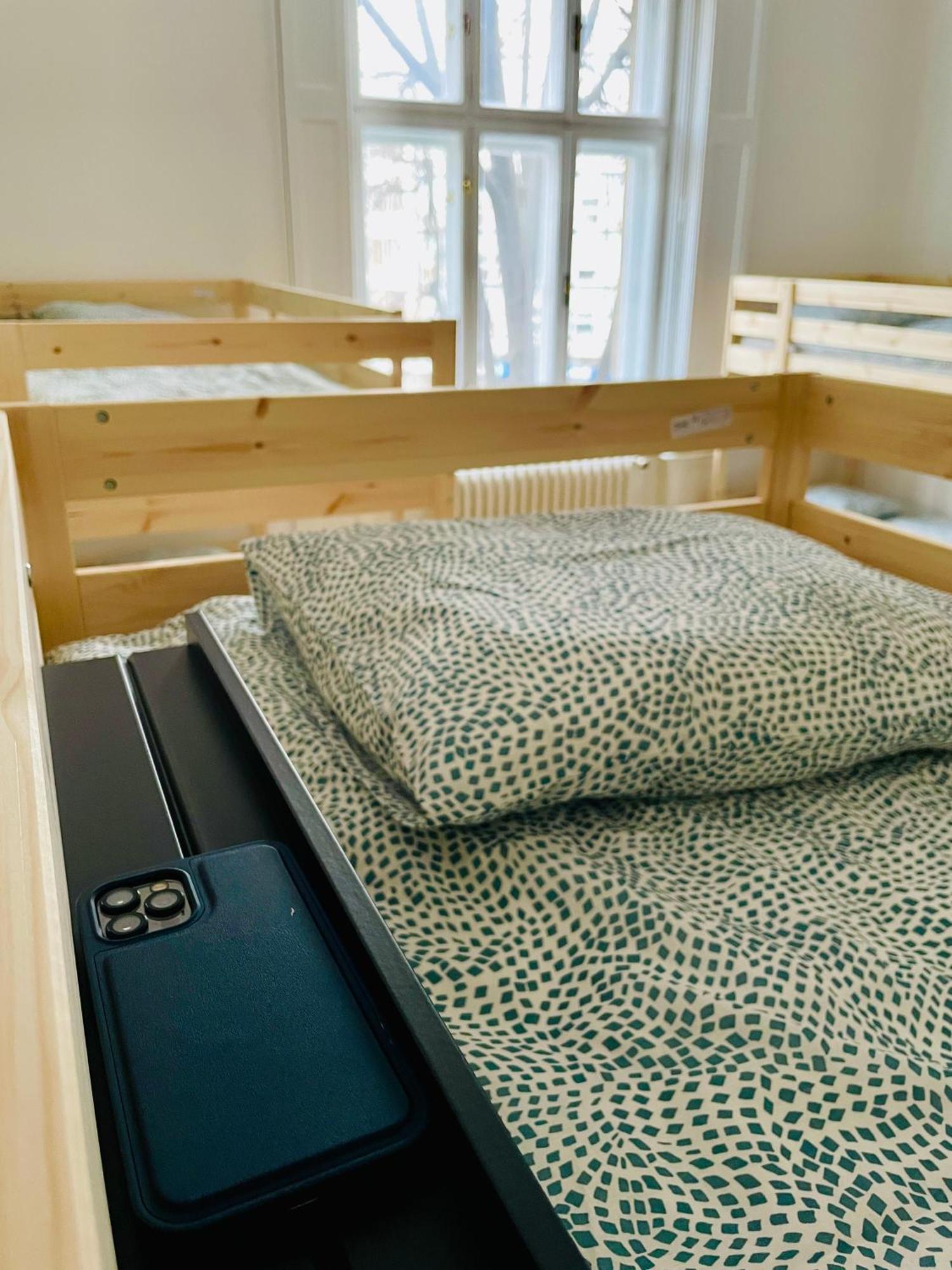 Hostel Green World 诺威萨 外观 照片