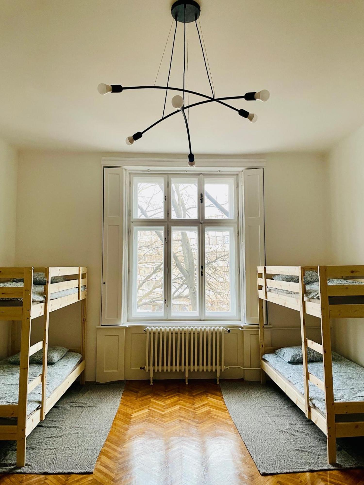Hostel Green World 诺威萨 外观 照片