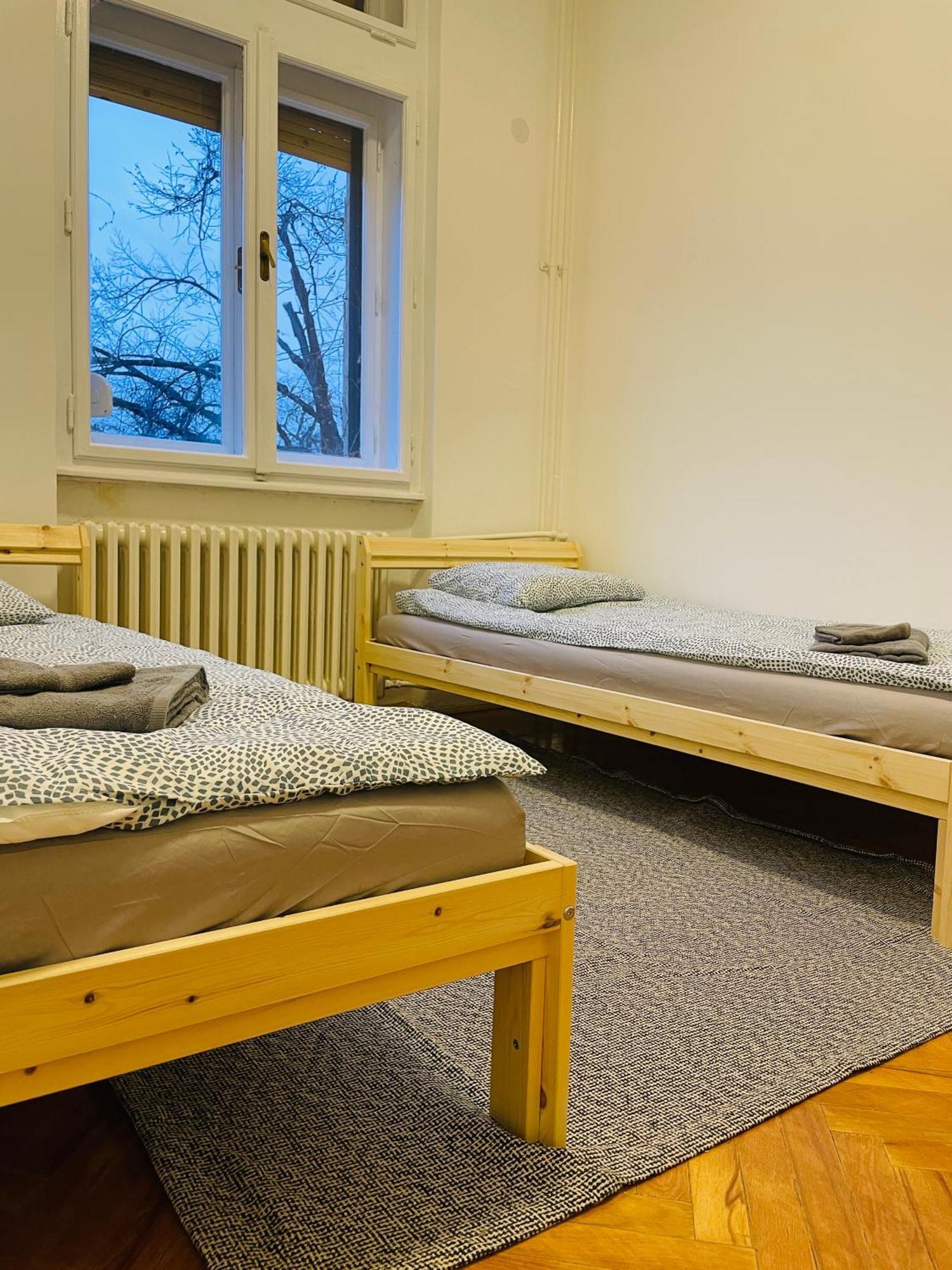 Hostel Green World 诺威萨 外观 照片