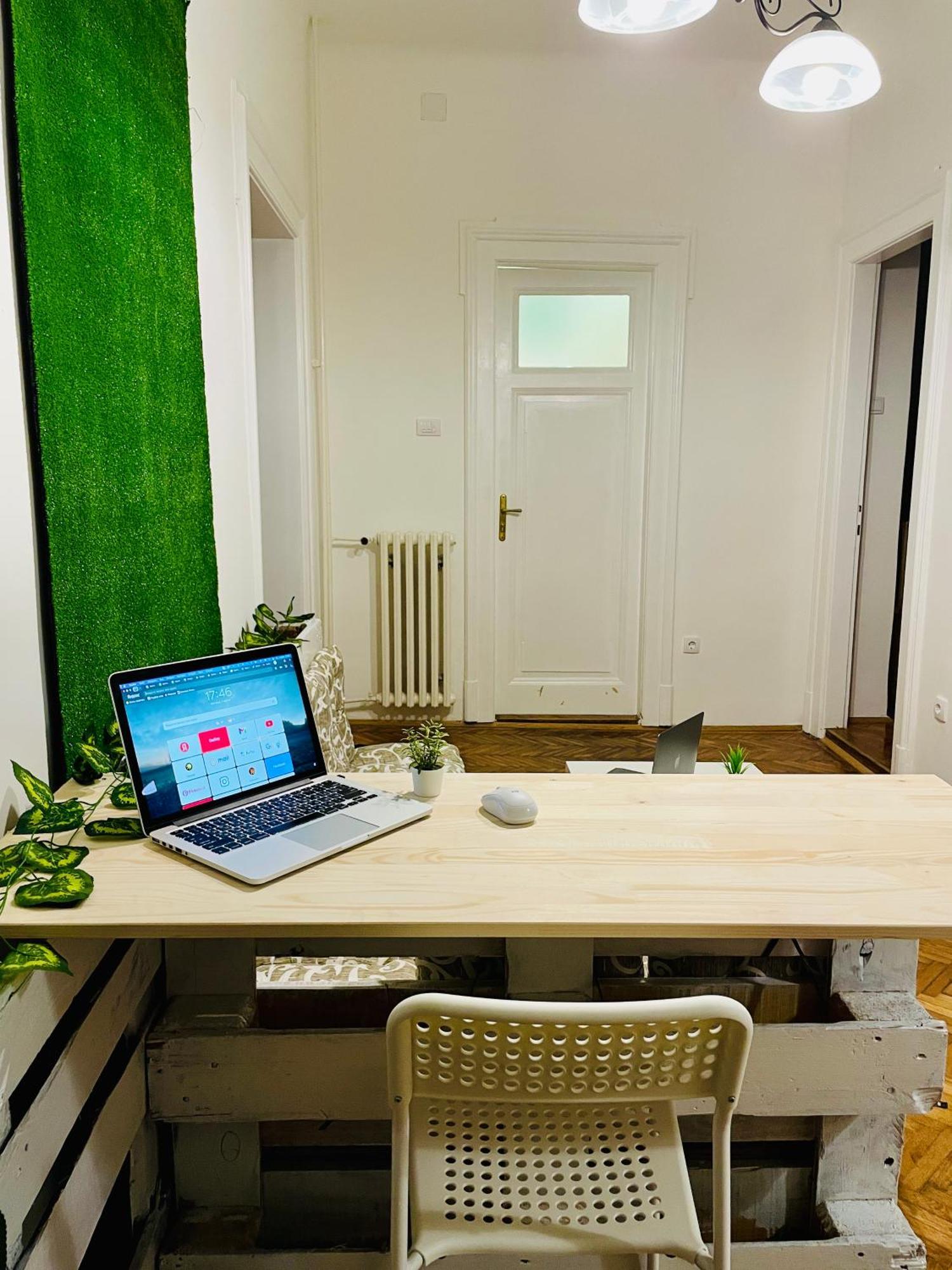 Hostel Green World 诺威萨 外观 照片